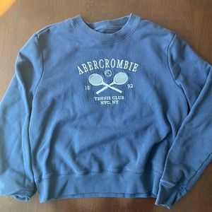 Abercrombie Kids sweatshirt 13/14 gently used. Navy blue.